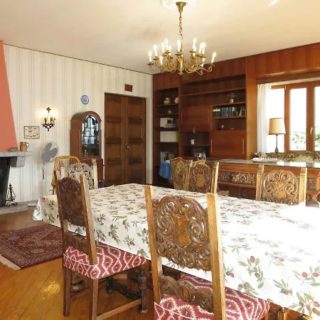Locazione Turistica Casa Hazel 莱诺