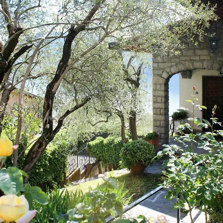 Locazione Turistica Casa Hazel Σπίτι διακοπών