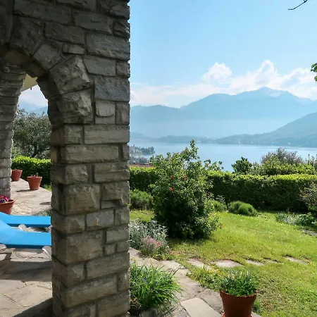 Locazione Turistica Casa Hazel 度假居