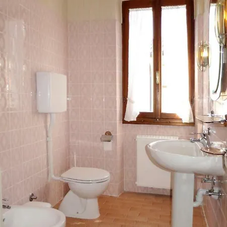 Σπίτι διακοπών Locazione Turistica Casa Hazel Lenno